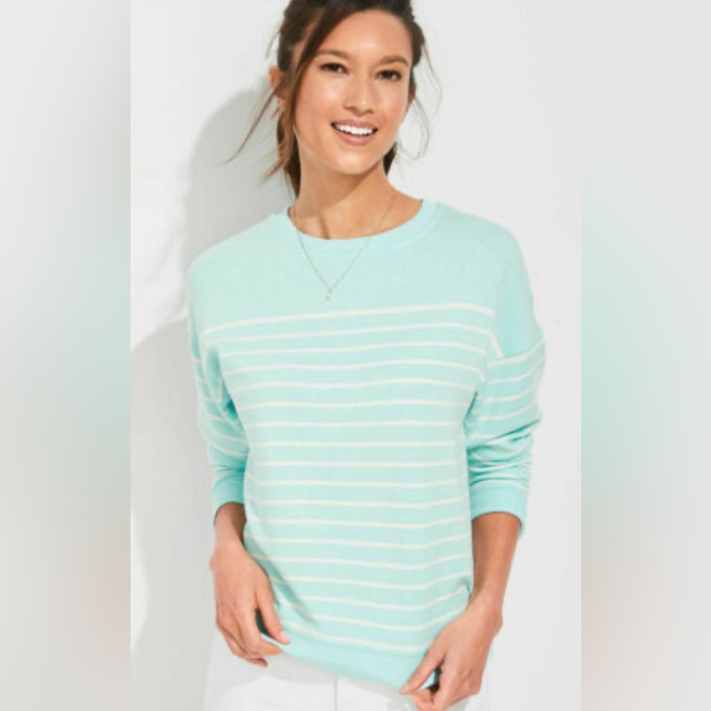 Super soft and cute top!  Excellent condition!